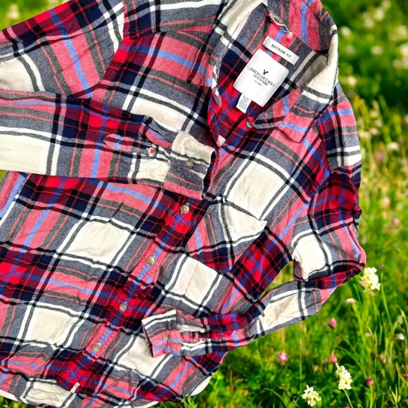 American Eagle Outfitters Tops - American Eagle Plaid Shirt Women XS Red Boyfriend Fit Flannel Button Up Soft